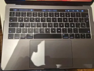 MacBook Pro 13 2017 Touch Bar 256GB