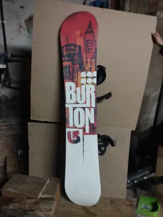 Tabla Snowboard Burton + Fijaciones y Botas