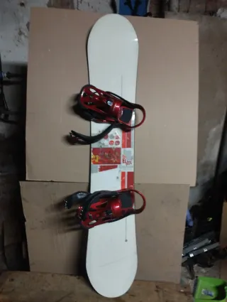 Tabla Snowboard Burton + Fijaciones y Botas