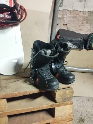 Tabla Snowboard Burton + Fijaciones y Botas