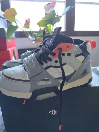 2 Pares Zapatillas Deportivas