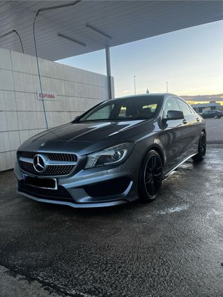 CLA 220 cdi año 2013 - 170cv Automatico