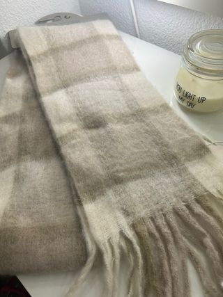 Bufanda cuadros beige y marrón