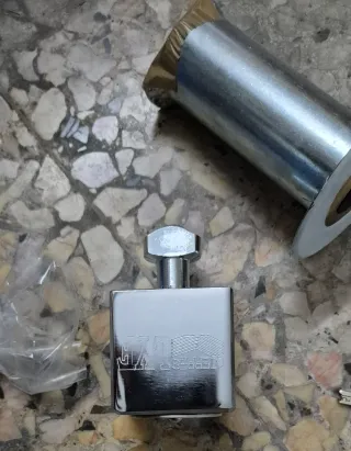 Cerradura LYF de suelo