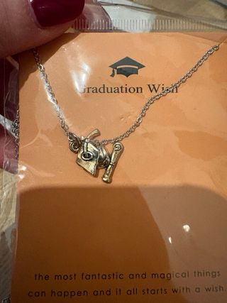 Set 3 Gioielli Laurea: Collana e Braccialetti