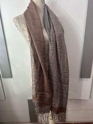 Pañuelo marrón y leopardo