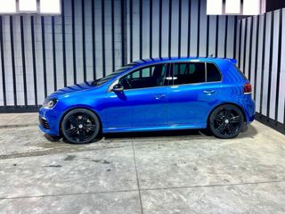 Volkswagen Golf R Backets