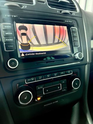 Volkswagen Golf R Backets