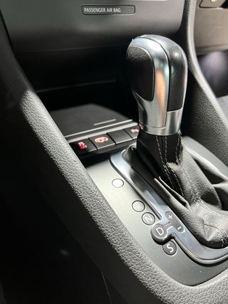 Volkswagen Golf R Backets