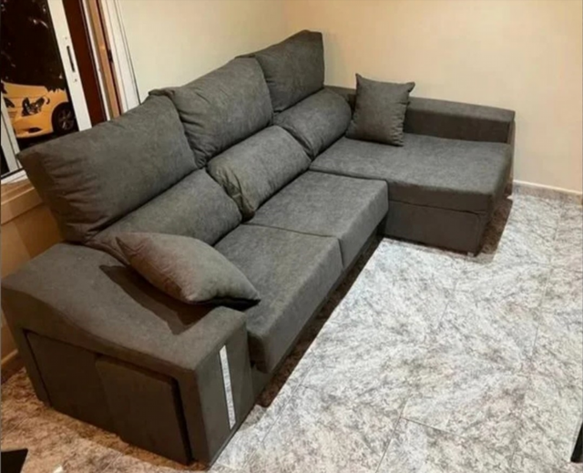 Divano Chaiselongue Nuovo