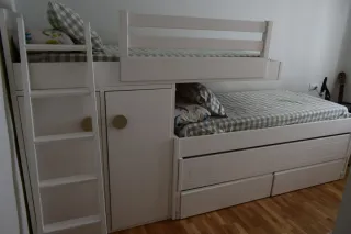 Habitación infantil 3 camas blanca