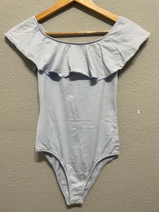 Body azul bebé con volantes