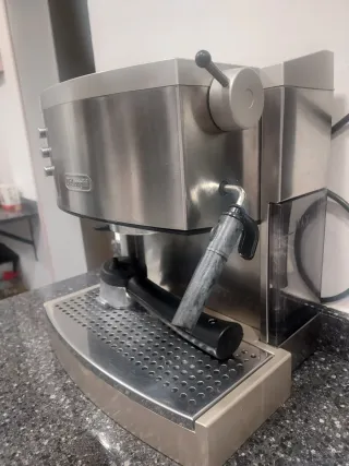 Cafetera Espresso DeLonghi Acero Inoxidable