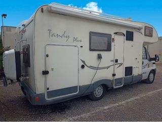 Autocaravana capuchina de la prestigiosa marca Mc