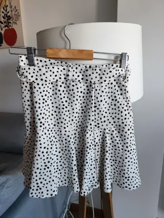 Falda pantalón estampada lunares