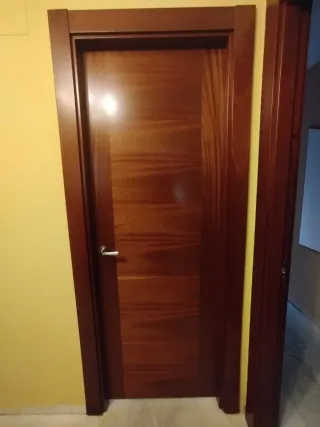 Puertas de interior de madera con cristal