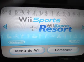 Nintendo Wii + Wii Sports Resort + Accesorios