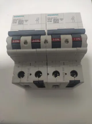 Disyuntores. Siemens. (2-unid) 5SL6216-7 MCB C16