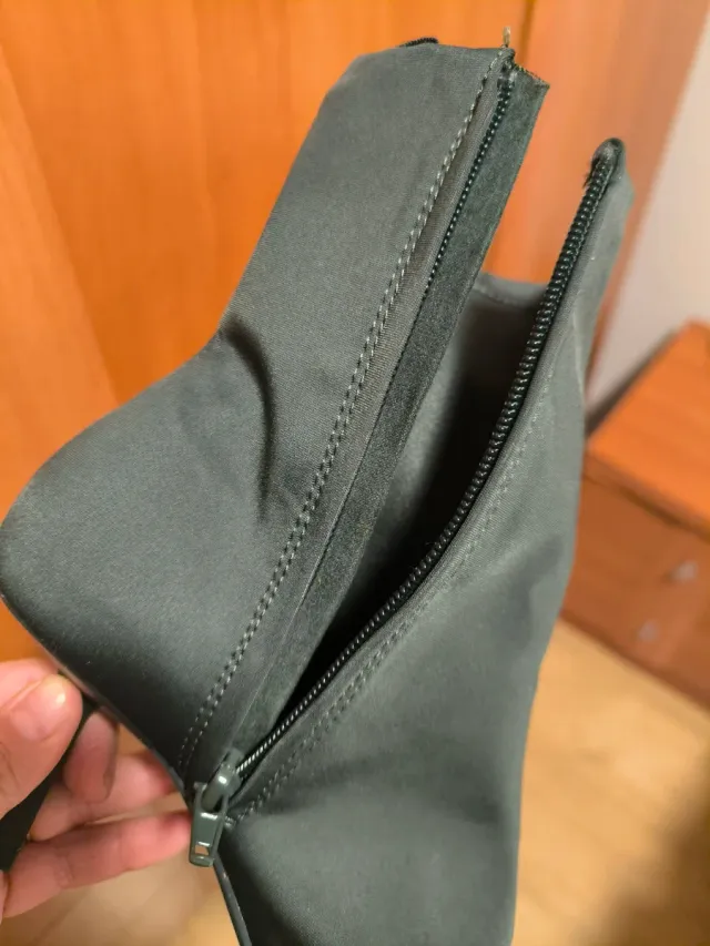 Botas de tacón verde botella de punta fina