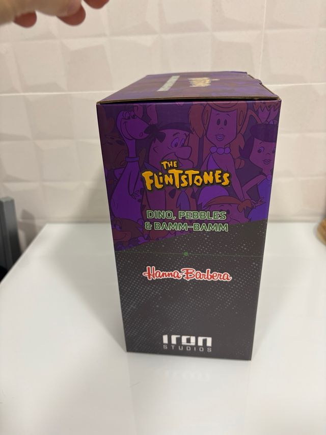 Figura Iron studio  Dino,Pebbles y Bamm.picapiedra