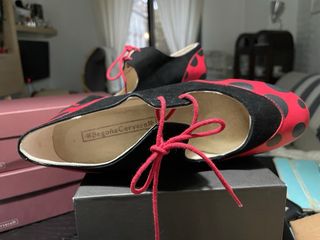 Zapatos Flamenco Profesionales Rojo y Negro