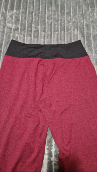 Mallas Crivit Rojo y Negro