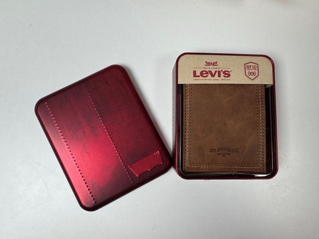Cartera Levi's RFID Marrón Hombre Nueva