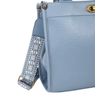 Bolso de mano negro con asa larga