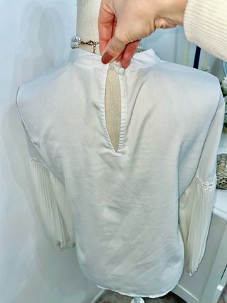 Camicetta elegante con pizzo