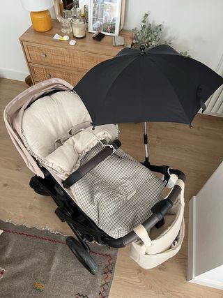 Sombrilla Bugaboo Negra