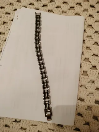 Pulsera de acero estilo cadena