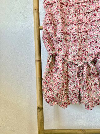 Mono corto floral rosa