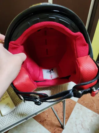 Casco de moto plateado Memento Mori