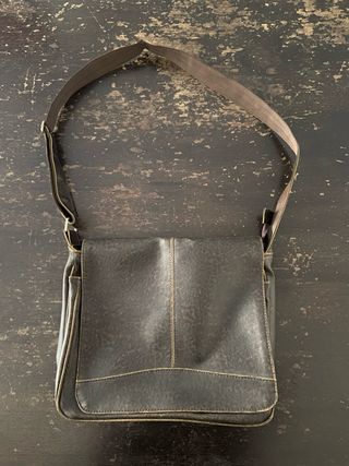 Bolso mensajero cuero negro/marrón