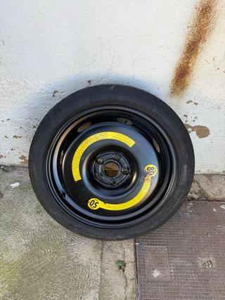 A estrenar rueda respuesto SEAT leon Fr Continenta