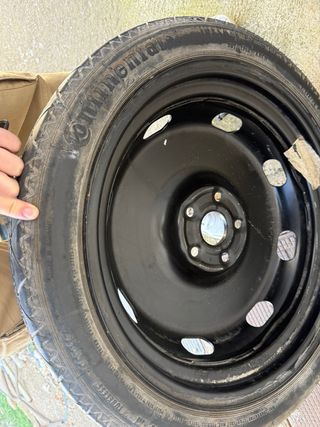 A estrenar rueda respuesto SEAT leon Fr Continenta