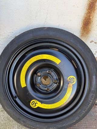 A estrenar rueda respuesto SEAT leon Fr Continenta