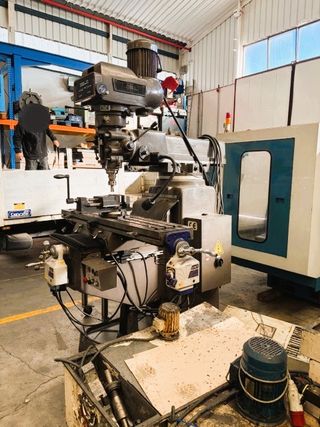 FRESADORA TORRETA ARGO 5VH