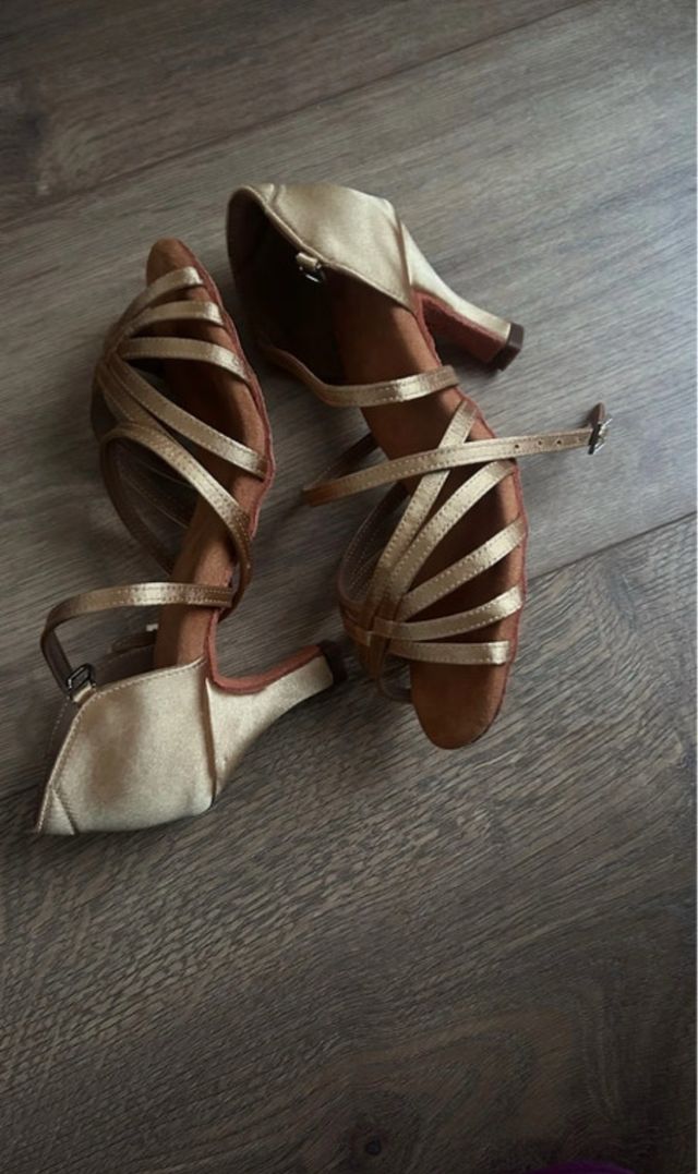 Scarpe da ballo salsa cubana oro