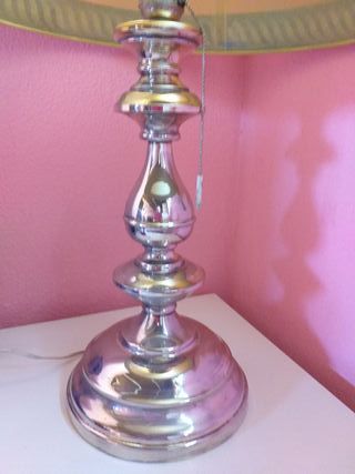 Lámpara de mesa antigua plata y verde