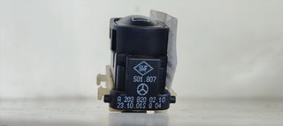 MANDO ELEVALUNAS DELANTERO DERECHO MERCEDES-BENZ