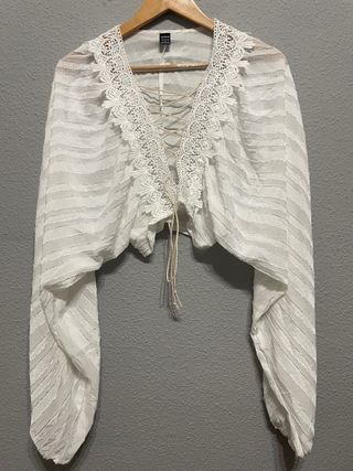 Blusa SHEIN encaje manga larga