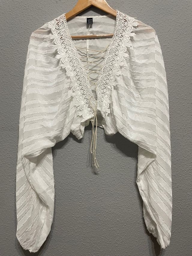 Blusa SHEIN encaje manga larga