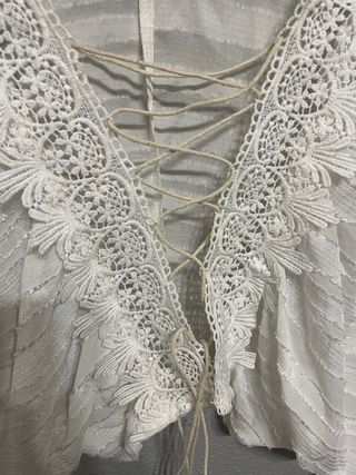 Blusa SHEIN encaje manga larga