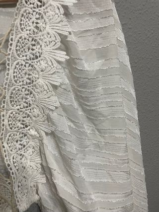 Blusa SHEIN encaje manga larga