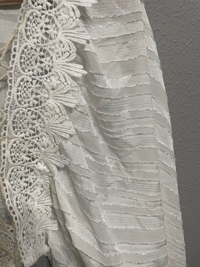 Blusa SHEIN encaje manga larga