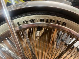 Bicicleta Lowrider Terciopelo Rojo vintage