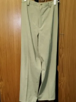 Pantalón Clásico Recto de Color Crudo  Beige ESP