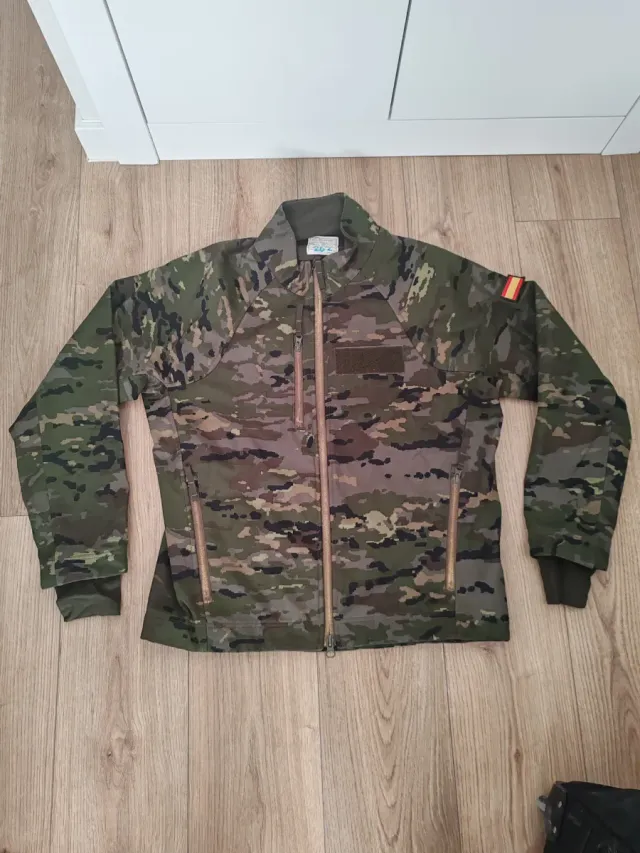 Forro polar camuflaje Talla M