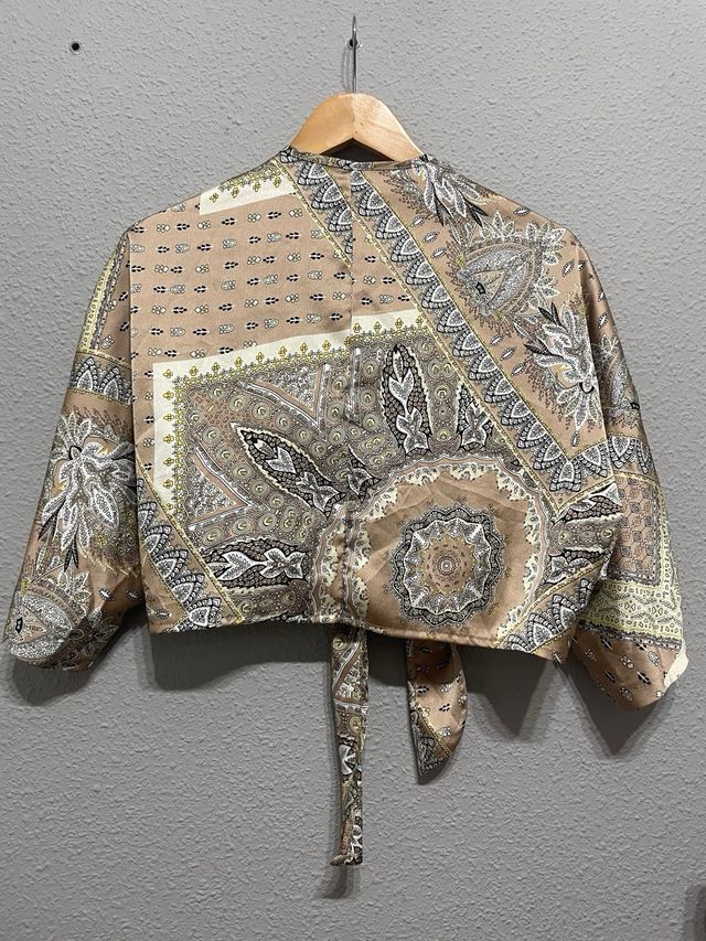 Blusa SHEIN manga murciélago talla S